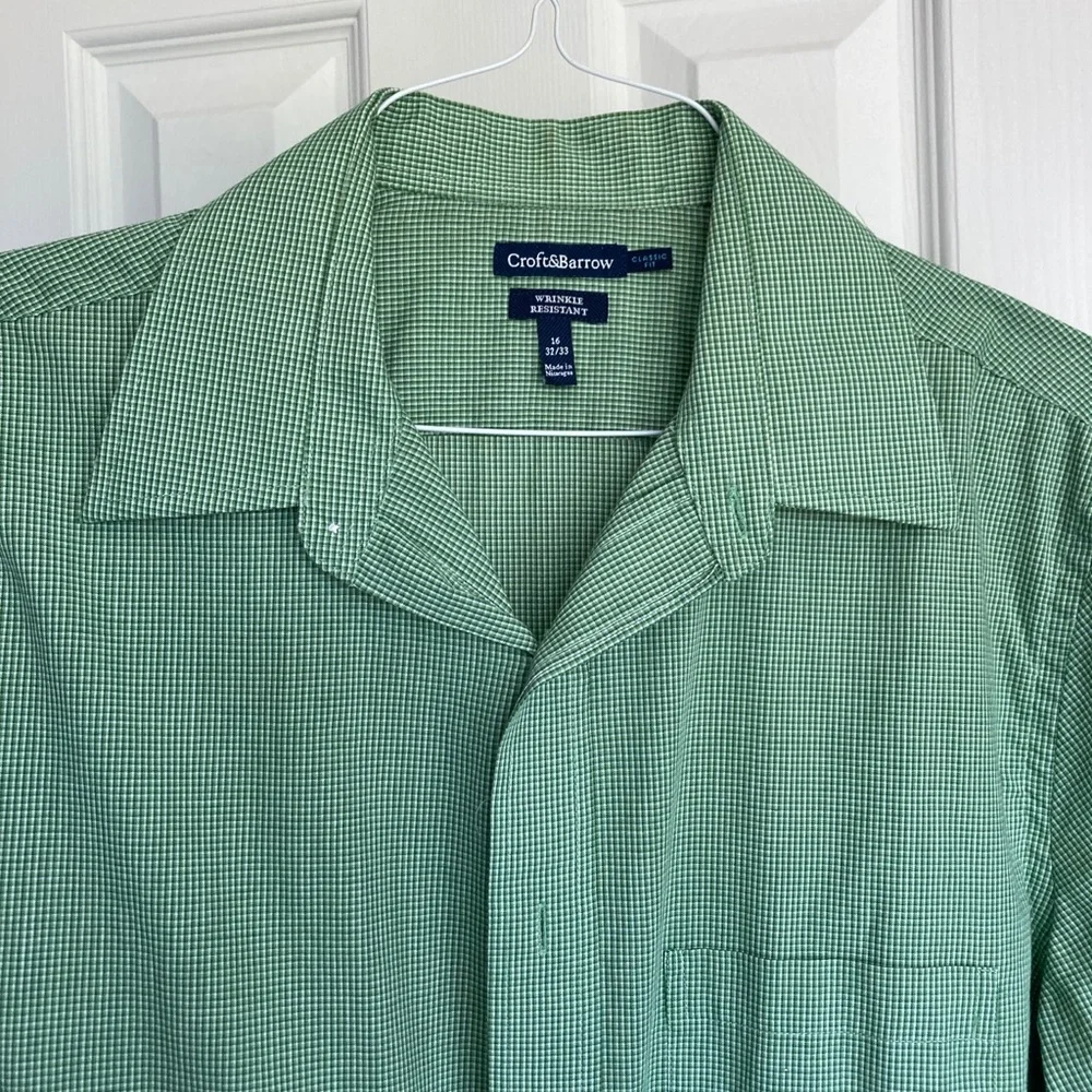 CROFT & BARROW Men’s casual sz. L tiny yel-gr checks on wh. Wrinkle resist   $10 - Picture 4 of 4